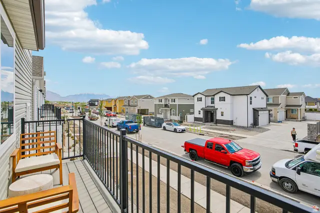 29 N Jordan River Way, Saratoga Springs, UT 84045 - #3
