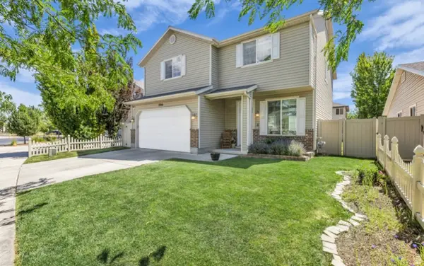 1066 N Skipton Dr, North Salt Lake, UT 84054