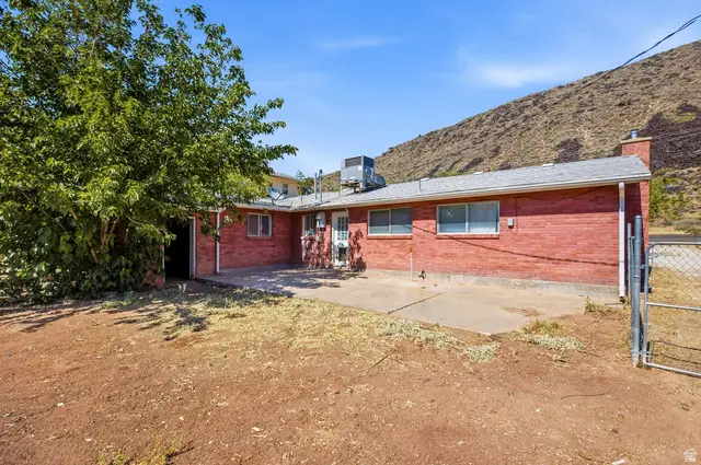 44 S Toquer Blvd, Toquerville, UT 84774 - #3