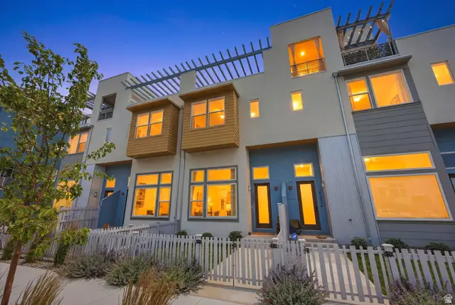 5297 W Center Field Dr, South Jordan, UT 84009 - #1