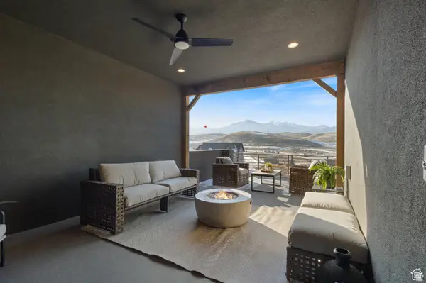 7253 S Nightshade Way W #292, West Jordan, UT 84081