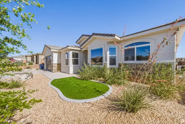 3145 W Coronado Dr, Hurricane, UT 84737 - #2
