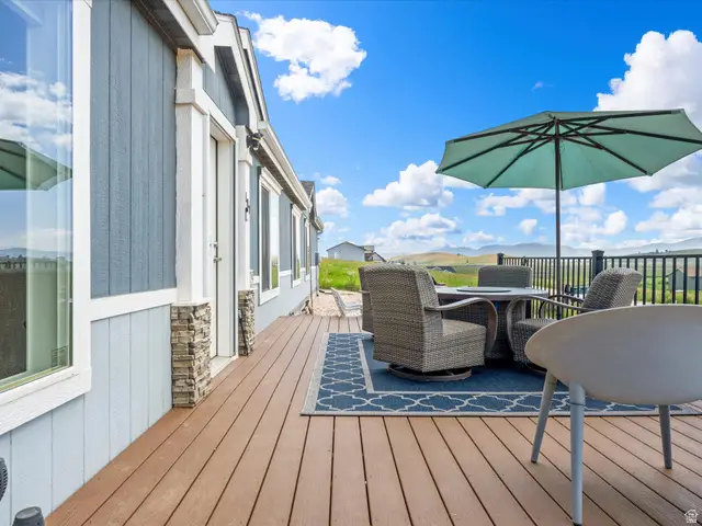 189 E Froghair Cir, Garden City, UT 84028 - #2