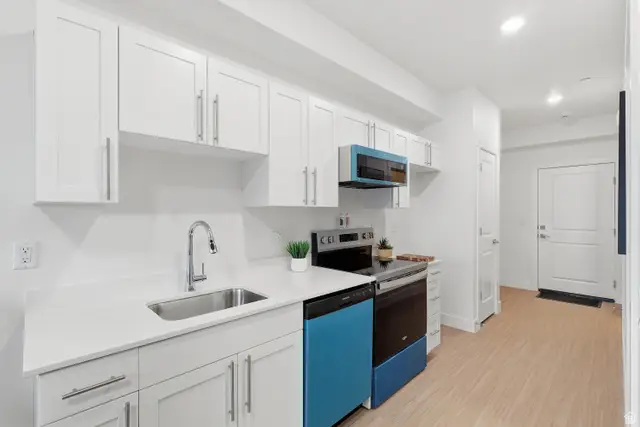 2085 N Main St #306, Sunset, UT 84015 - #1