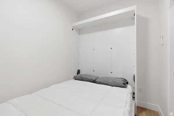 2085 N Main St #403, Sunset, UT 84015