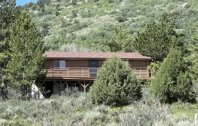 1229 S Lakeview Dr #PLAT A, Garden City, UT 84028 - #3