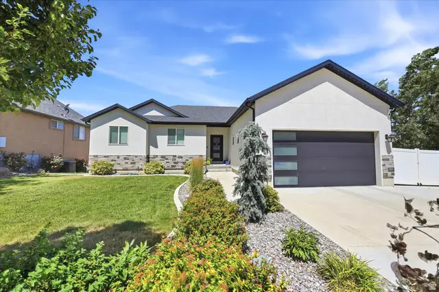 167 N 910 E, Santaquin, UT 84655 - #1