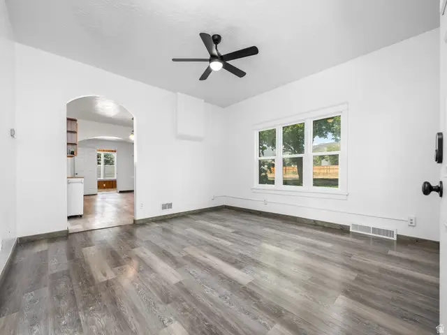 177 E 300 S, Levan, UT 84639 - #3
