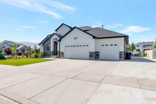 1307 W Blue Quill Dr, Bluffdale, UT 84065 - #2