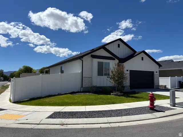 3905 N Chapman Dr, Eagle Mountain, UT 84005 - #3