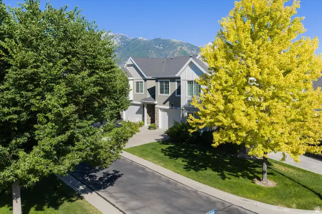 124 E Mahogany View Ct, Draper, UT 84020 - #2