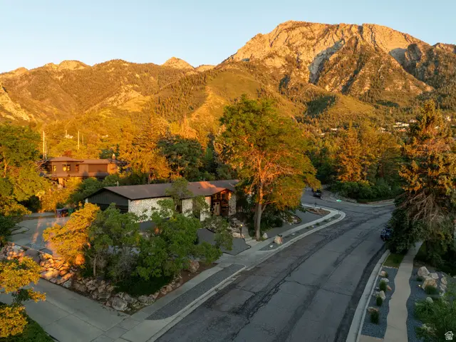 4281 S Adonis Dr, Salt Lake City, UT 84124 - #3