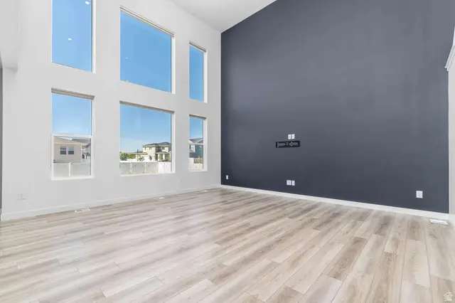 1877 E Chukar Dr, Eagle Mountain, UT 84005 - #3