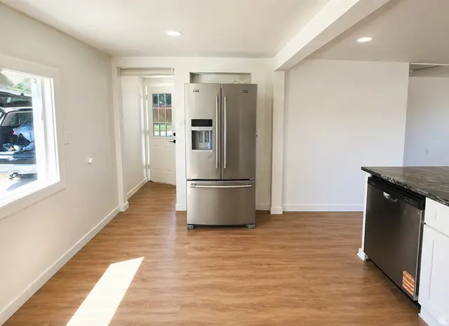 54 S Hale St, Grantsville, UT 84029 - #3