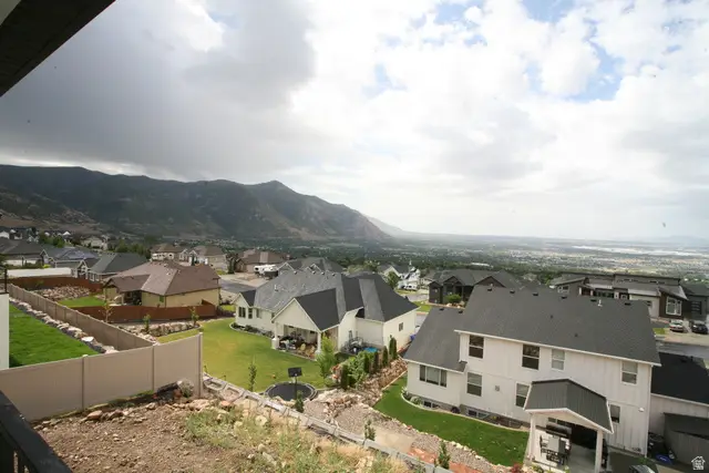 635 E Mountain Rd N, North Ogden, UT 84414 - #2