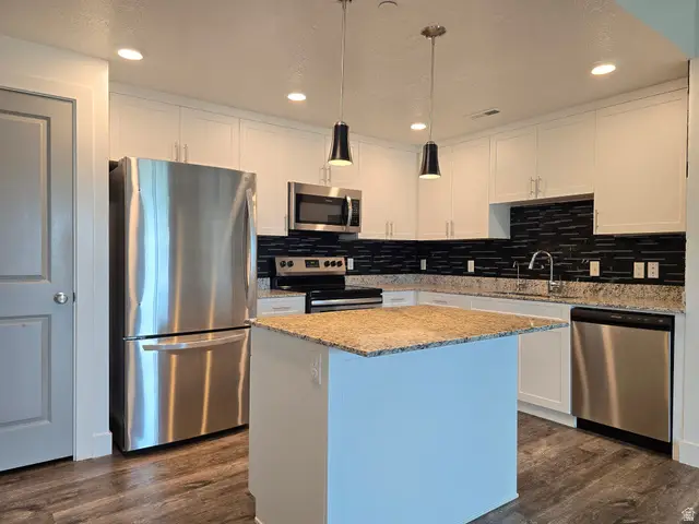 875 S Depot St #C 110, Clearfield, UT 84015 - #3