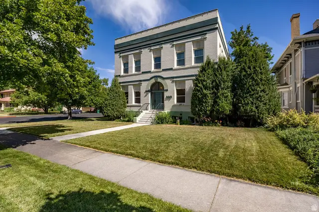 299 W Center St #2, Logan, UT 84321 - #2