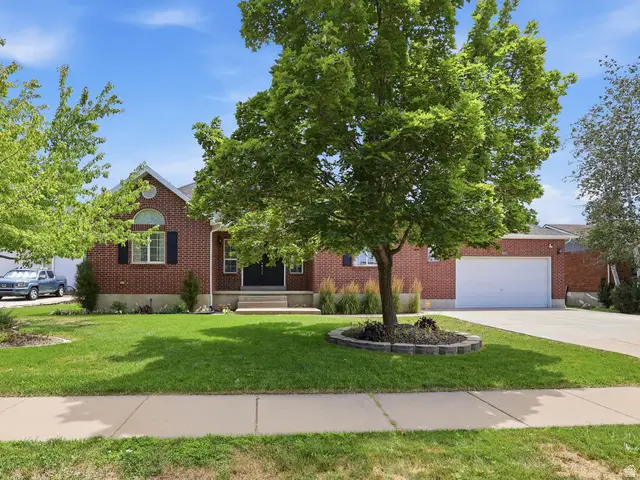 995 W 150 S, Kaysville, UT 84037 - #3