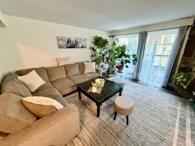 200 E Maple St S #7A, Murray, UT 84107 - #1