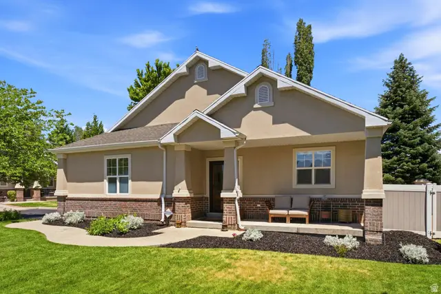 11301 S Blue Roan Ln E, Sandy, UT 84092 - #2