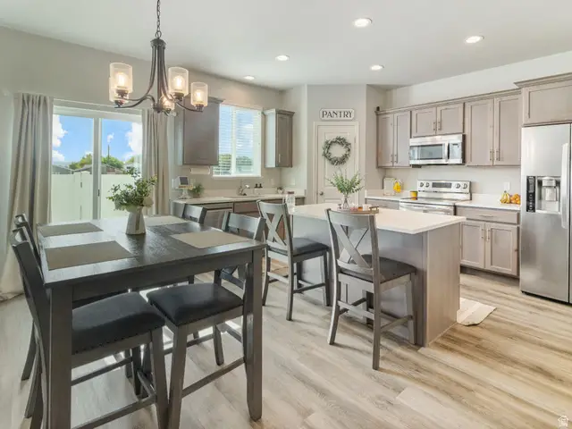 250 W 1200 S #115, Tremonton, UT 84337 - #3