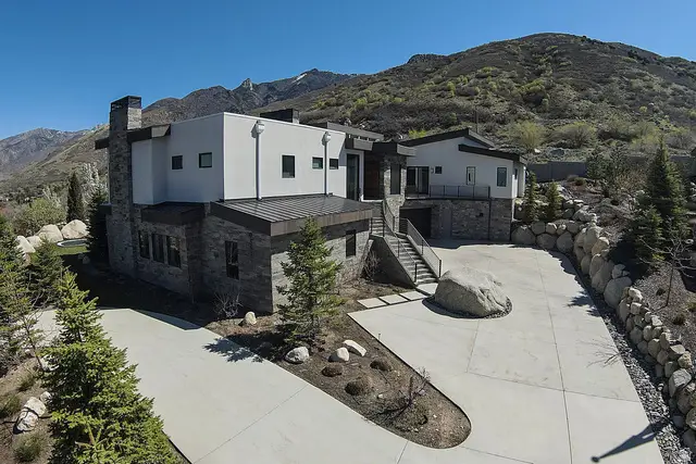 9351 S Granite Vista Dr #1, Cottonwood Heights, UT 84092 - #3