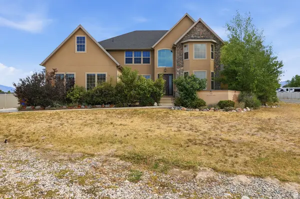122 E Box Elder Dr, Grantsville, UT 84029