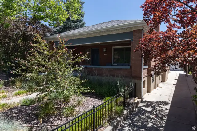 384 E St, Salt Lake City, UT 84103 - #2