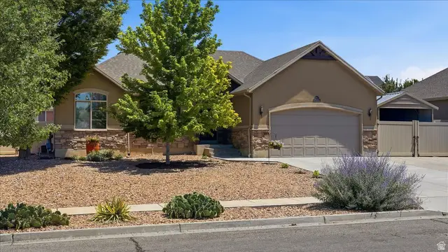 1912 N 2750 W, Clinton, UT 84015 - #3