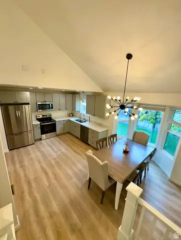 903 E Avila Dr S, Sandy, UT 84094 - #2