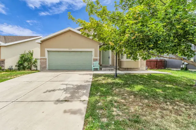 3293 W Brookway Dr, West Valley City, UT 84119 - #1
