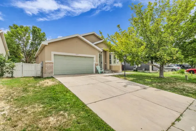 3293 W Brookway Dr, West Valley City, UT 84119 - #2