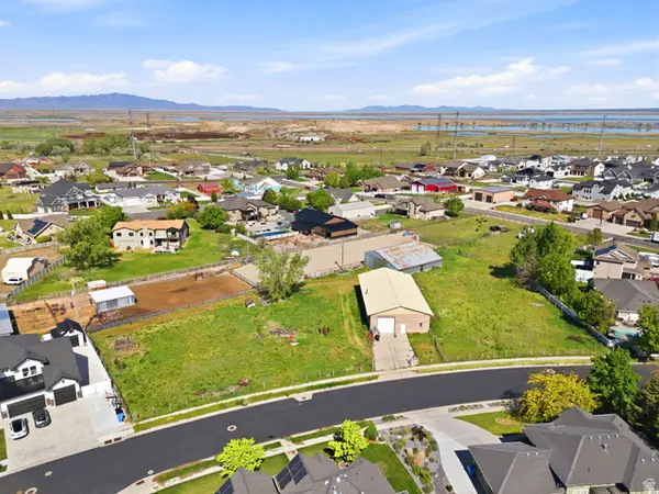1685 N Olsen Way #801, West Bountiful, UT 84087