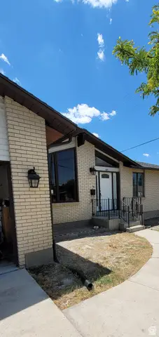 152 E 300 S, Nephi, UT 84648 - #1