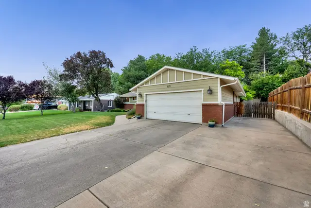 1871 E 4675 S, Holladay, UT 84117 - #3