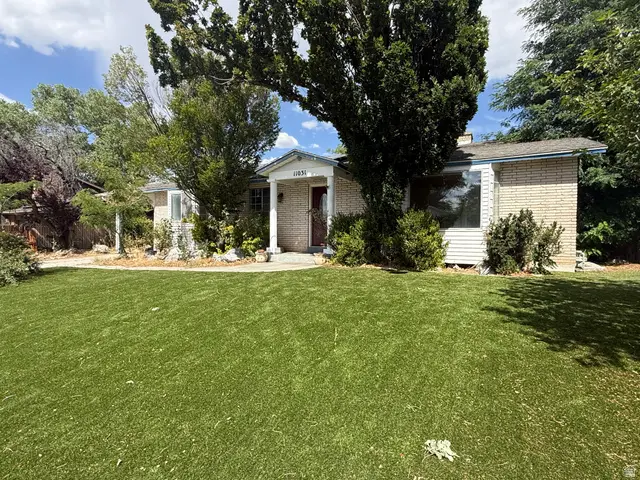 11031 S Old England Rd, Sandy, UT 84092 - #2
