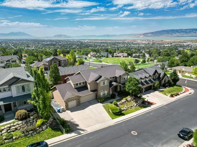1566 E 300 S, Pleasant Grove, UT 84062 - #3