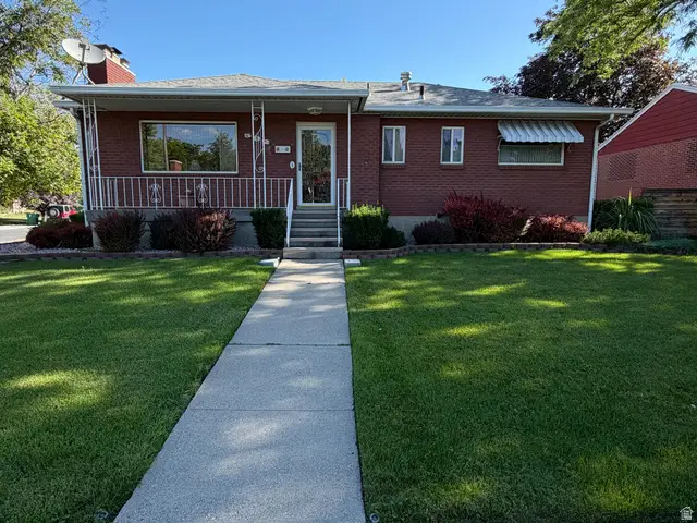 592 W Lasalle Dr S, Murray, UT 84123 - #1