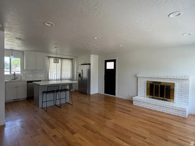 375 E 10560 S, Sandy, UT 84070 - #3