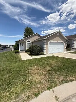 641 E Greystone Way N, Tooele, UT 84074
