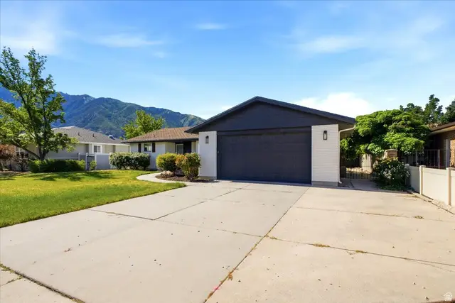 1676 E 11245 S, Sandy, UT 84092 - #3