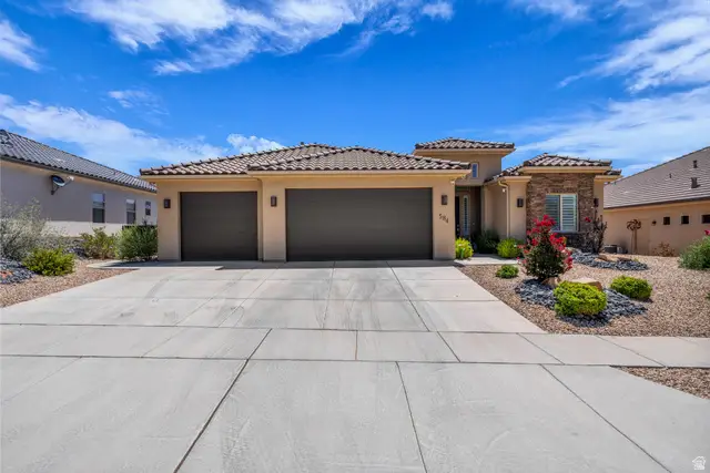584 N Sage Hen Dr, Washington, UT 84780 - #1