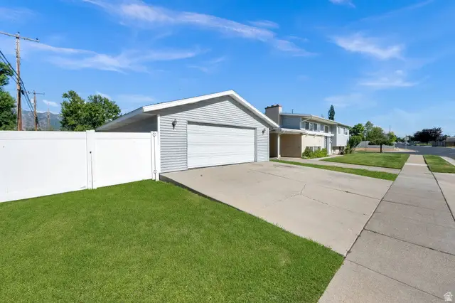 6117 S Glen Oaks St, Murray, UT 84107 - #3
