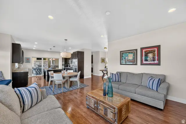5169 W Rolling Brook Dr, Herriman, UT 84096 - #3