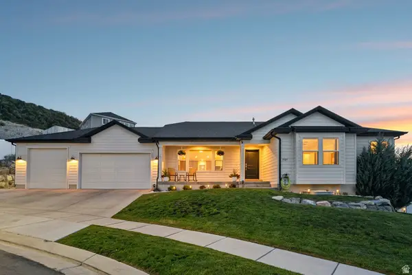 7127 N Hollow Crest Cir, Eagle Mountain, UT 84005
