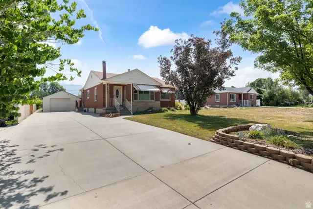 5451 S Avalon Dr, Murray, UT 84107 - #1