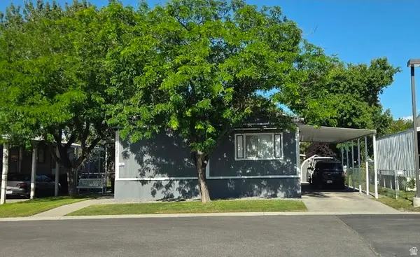 2825 W Halifax Park Dr S, West Valley City, UT 84119