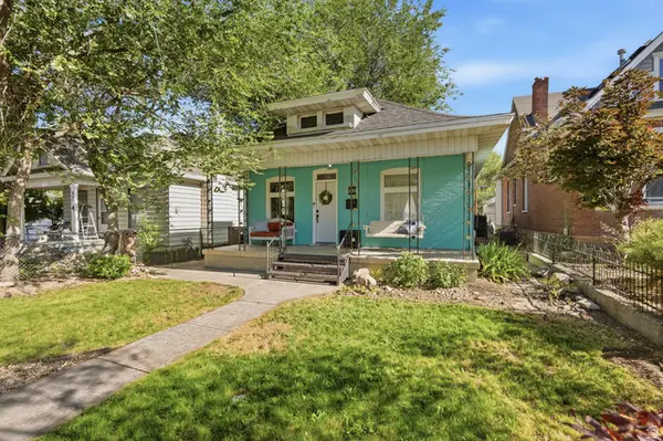1310 W Indiana Ave S, Salt Lake City, UT 84104