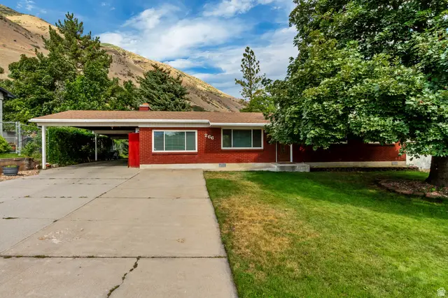 266 N 1040 E, Springville, UT 84663 - #1