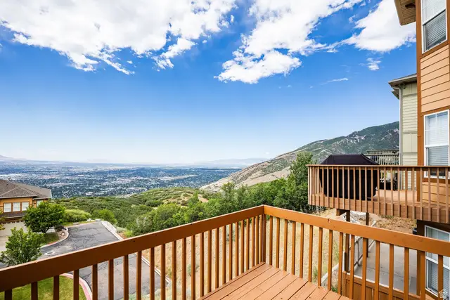 2011 E Stoneleigh Dr, Draper, UT 84020 - #3